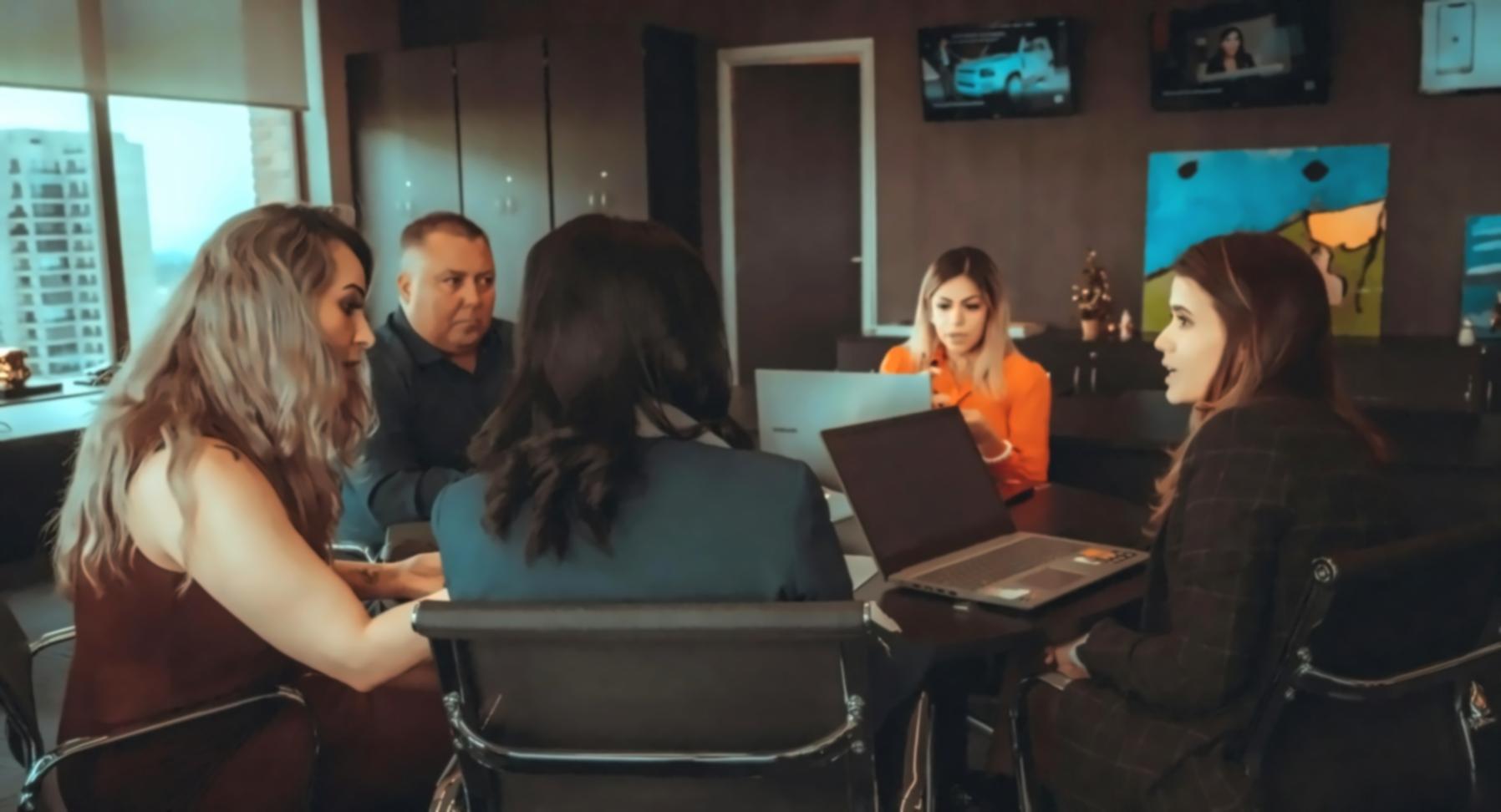 Session de formation en modélisation financière avec analyse de données